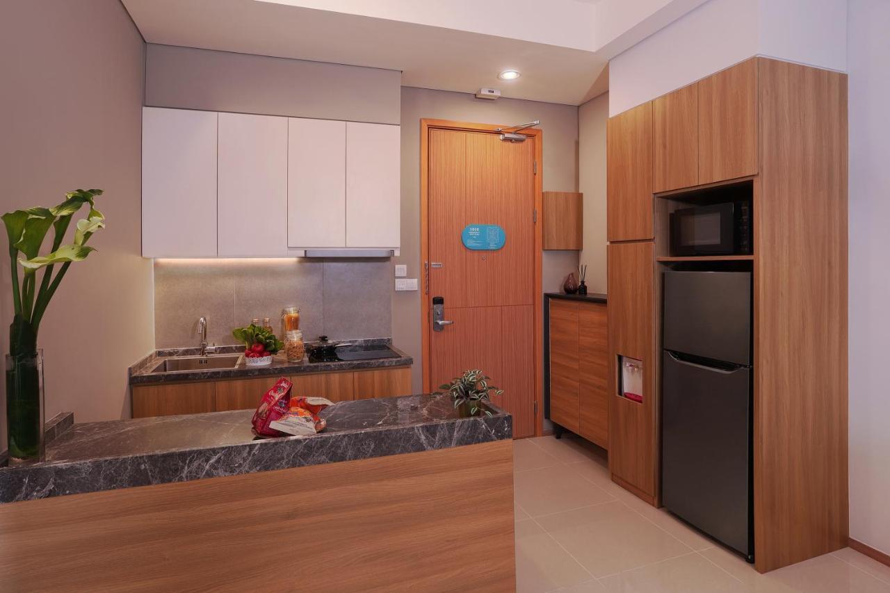 Citadines Gatot Subroto Jakarta Exterior foto